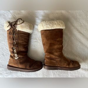 UGG Upside Shearling Cuff Winter Boots Womens Size 6 EUR 37 Chestnut Leather